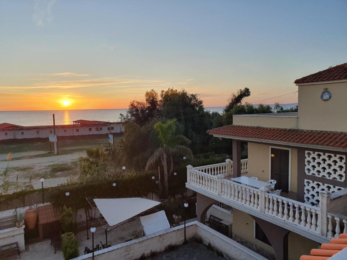 Villa Capriccio Villaggio San Leonardo Eksteriør billede